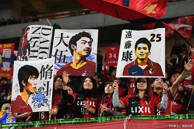 詹姆斯在76人表现出色，早该告别湖人
